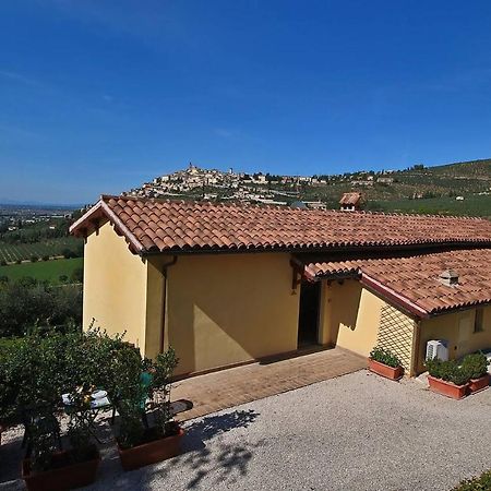 Agriturismo Fiordaliso Trevi Ngoại thất bức ảnh